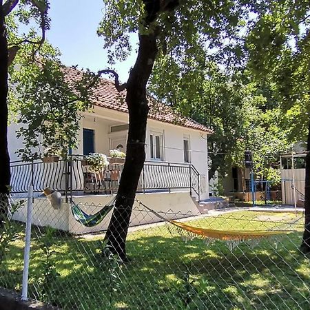 Forest House Sutomore Bagian luar foto