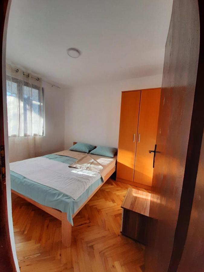 Forest House Sutomore Bagian luar foto